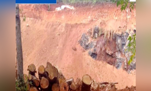 മഴയും മണ്ണിടിച്ചിലും വകവെക്കാതെ ക്വാറി പ്രവർത്തനം