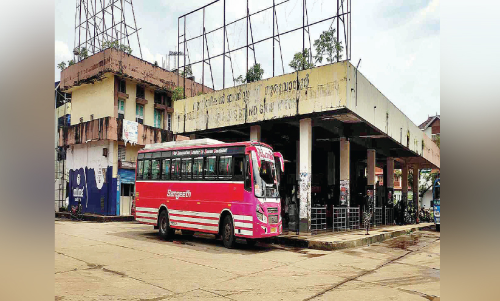 ആവേശത്തിൽ 38 ലക്ഷത്തിന് ലേലം വിളിച്ചു; ലേലമുറപ്പിക്കാതെ മുങ്ങി