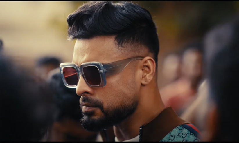 മണവാളൻ വസീമിന്റെ വിളയാട്ടം; തല്ലുമാല ട്രെയിലർ സൂപ്പർഹിറ്റ് മണവാളൻ വസീമിന്റെ വിളയാട്ടം; തല്ലുമാല ട്രെയിലർ സൂപ്പർഹിറ്റ്