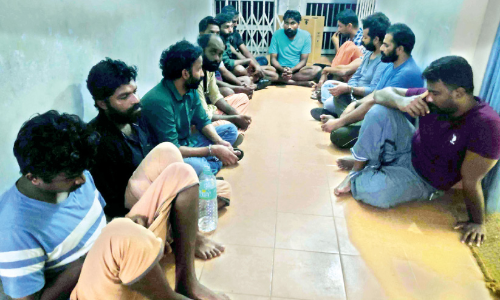 കവർച്ചക്കൊരുങ്ങിയ 13 അംഗ ക്വട്ടേഷൻ സംഘം പിടിയിൽ