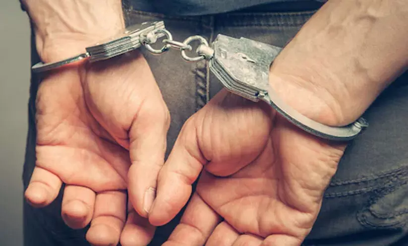 Bank staffer held for sending obscene videos to students Bank staffer held for sending obscene videos to students