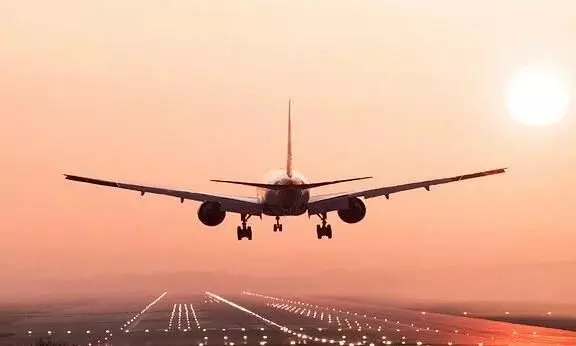 3 planes make emergency landing in India