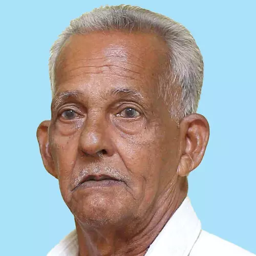 വേ​ലാ​യു​ധ​ൻ