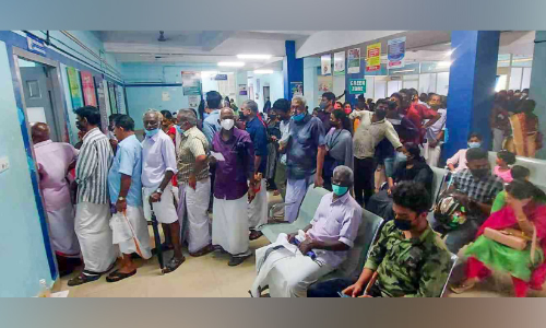 പനിക്കിടക്കയിൽ മലയോര മേഖല