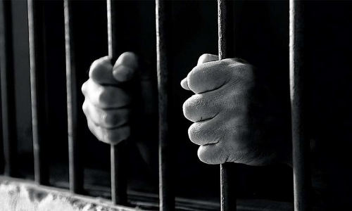 Mumbai: Man kills wife for not letting him sleep next to her, turns himself in to police