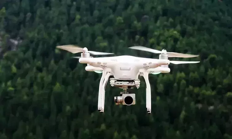 ജമ്മു കശ്മീരിൽ വീണ്ടും ഡ്രോൺ കണ്ടെത്തി