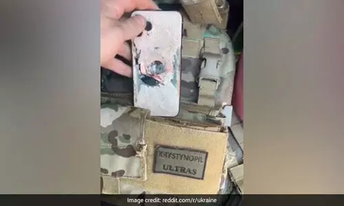 വെടിയുണ്ട തടഞ്ഞ് മൊബൈൽ ഫോൺ!; സൈനികന് രണ്ടാം ജന്മം