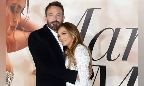 ബെന്‍ അഫ്ലെക്കും ജെന്നിഫര്‍ ലോപ്പസും വിവാഹിതരായി