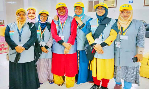 ഹാജിമാർക്ക് തുണയായി ഏഴ് മലയാളി വനിത വളന്റിയർമാരും ഹാജിമാർക്ക് തുണയായി ഏഴ് മലയാളി വനിത വളന്റിയർമാരും