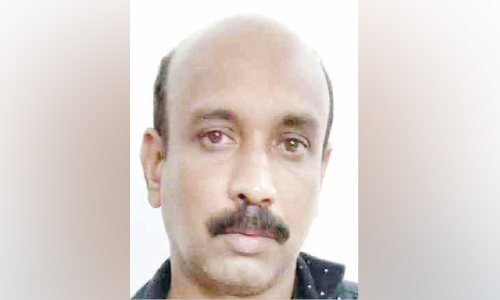 സ്ത്രീകളെ കബളിപ്പിച്ച് സ്വർണാഭരണം തട്ടൽ; ചാവക്കാട് സ്വദേശി തിരൂരിൽ പിടിയിൽ