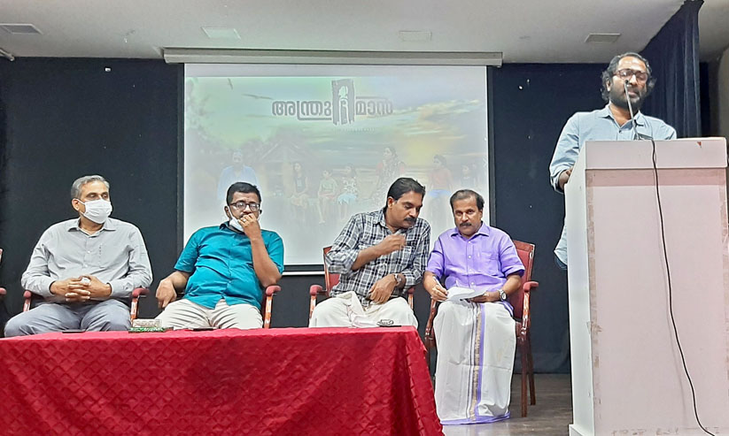 ദൃശ്യവിരുന്നൊരുക്കി ശക്തി ഹ്രസ്വചലച്ചിത്രമേള ദൃശ്യവിരുന്നൊരുക്കി ശക്തി ഹ്രസ്വചലച്ചിത്രമേള