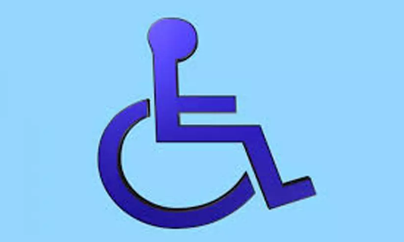 ഭിന്നശേഷിക്കാരനെ വട്ടം കറക്കി വിമാനത്താവളത്തിൽ ക്രൂരത ഭിന്നശേഷിക്കാരനെ വട്ടം കറക്കി വിമാനത്താവളത്തിൽ ക്രൂരത