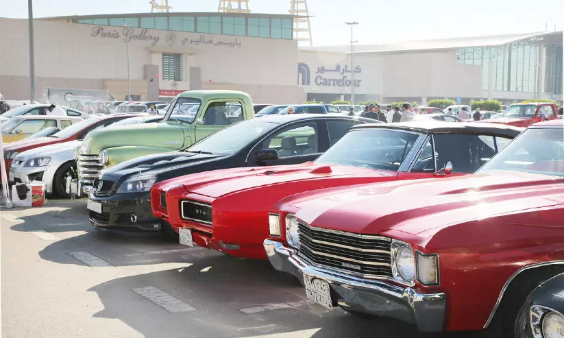 വാ​ഹ​ന​ങ്ങ​ളു​ടെ ര​ജി​സ്ട്രേ​ഷ​ൻ ആ​റു​മാ​സം മു​മ്പ് പു​തു​ക്കാം