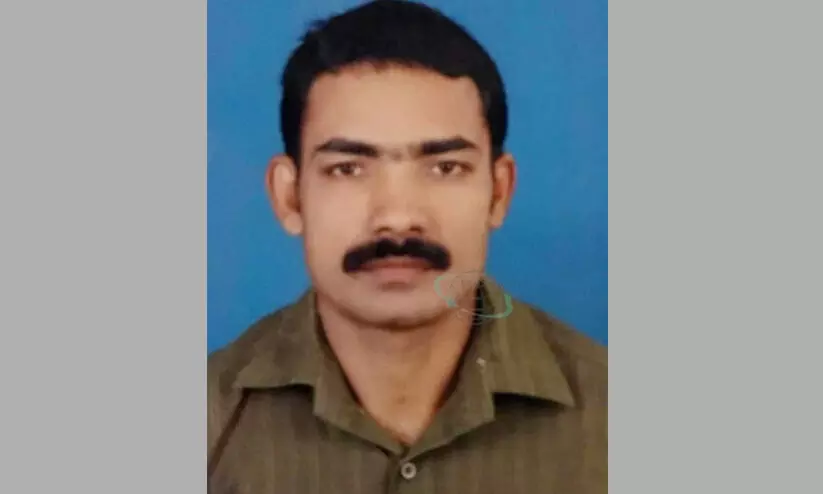വാഹനാപകടത്തിൽ മരിച്ച കോഴിക്കോട് സ്വദേശിയുടെ മൃതദേഹം ഖബറടക്കി വാഹനാപകടത്തിൽ മരിച്ച കോഴിക്കോട് സ്വദേശിയുടെ മൃതദേഹം ഖബറടക്കി