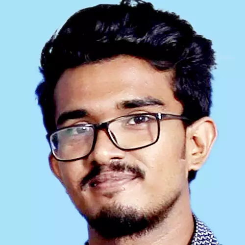 റോ​ഡി​ലെ കു​ഴി​ൽ ബൈ​ക്ക് വീ​ണ് പ​രി​ക്കേ​റ്റ യു​വാ​വ്​ മ​രി​ച്ചു