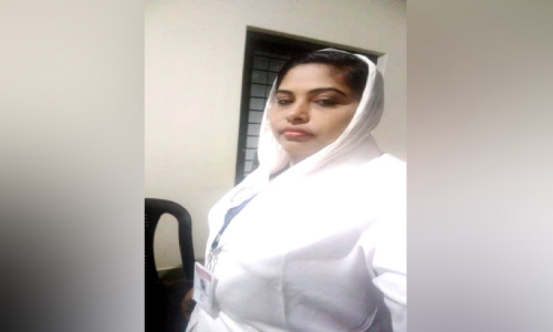 നഴ്സായി ആൾമാറാട്ടം; യുവതി പിടിയിൽ