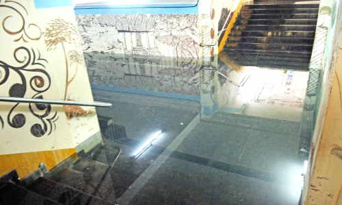 കണ്ണൂർ റെയിൽവേ സ്റ്റേഷൻ സബ് വേയിൽ വെള്ളക്കെട്ട്