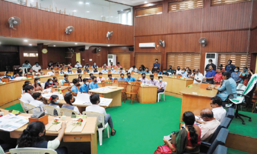 തൃശൂരിനെ നയിച്ച് കുട്ടിപ്രതിനിധികൾ