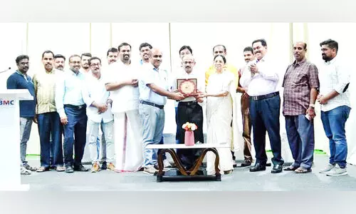 പാ​ൻ ബ​ഹ്​​റൈ​ൻ യാ​ത്ര​യ​യ​പ്പ്​ ന​ൽ​കി