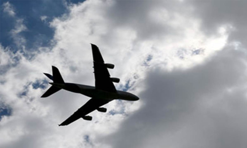 കണ്ണൂരിലിറങ്ങേണ്ട മൂന്ന് വിമാനങ്ങൾ കൊച്ചിയിലേക്ക് തിരിച്ചുവിട്ടു കണ്ണൂരിലിറങ്ങേണ്ട മൂന്ന് വിമാനങ്ങൾ കൊച്ചിയിലേക്ക് തിരിച്ചുവിട്ടു