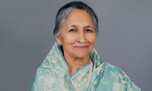 രണ്ട് വർഷത്തിനിടെ കൂട്ടിച്ചേർത്തത് 12 ബില്യൺ ഡോളർ; കോളജിൽ പോകാത്ത ഇന്ത്യയിലെ സമ്പന്ന വനിതയുടെ കഥ