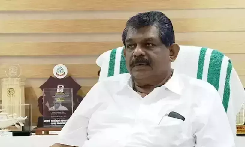 തൊണ്ടിമുതലായ അടിവസ്ത്രം വെട്ടിച്ചെറുതാക്കിയ കേസ്; മന്ത്രി ആന്റണി രാജുവിന്റെ കൈയക്ഷരം സ്ഥിരീകരിച്ച് ഫൊറൻസിക്