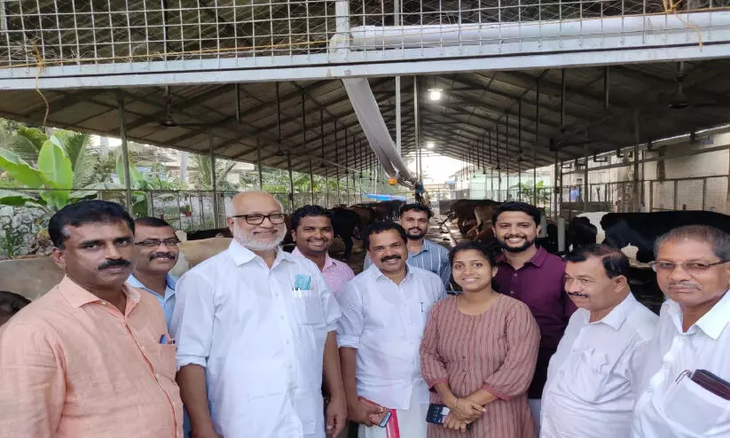 സ്പിന്നിങ്മിൽ വളപ്പിലെ കൃഷി സഹകരണമേഖലക്ക് മാതൃക -എം.എ. ബേബി സ്പിന്നിങ്മിൽ വളപ്പിലെ കൃഷി സഹകരണമേഖലക്ക് മാതൃക -എം.എ. ബേബി