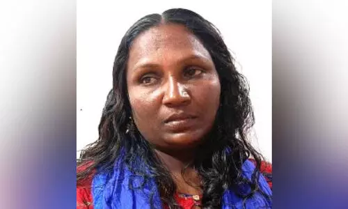 ബസ് സ്റ്റോപ്പിൽ മോഷണശ്രമം; അന്തർ സംസ്ഥാന യുവതി അറസ്റ്റിൽ