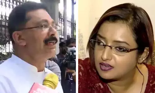 കെ.ടി. ജലീലിന്റെ ദേശവിരുദ്ധ പ്രവര്ത്തനങ്ങള്ക്ക് തെളിവുണ്ടെന്ന് സ്വപ്ന കെ.ടി. ജലീലിന്റെ ദേശവിരുദ്ധ പ്രവര്ത്തനങ്ങള്ക്ക് തെളിവുണ്ടെന്ന് സ്വപ്ന