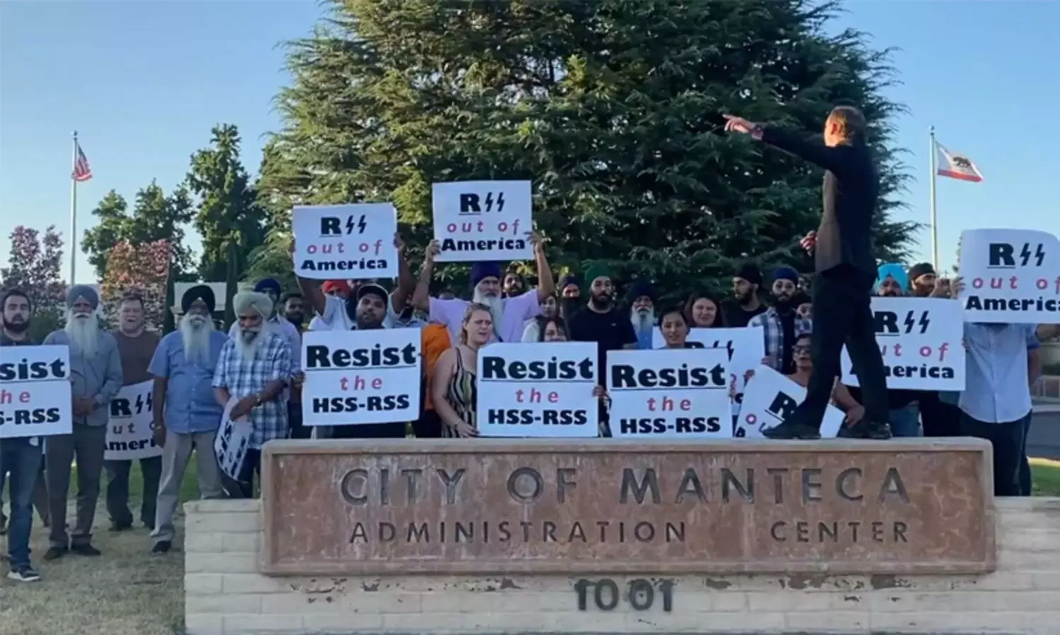 ആർ.എസ്.എസിനെ പുറത്താക്കണമെന്നാവശ്യപ്പെട്ട് അമേരിക്കയിൽ  പ്രതിഷേധം