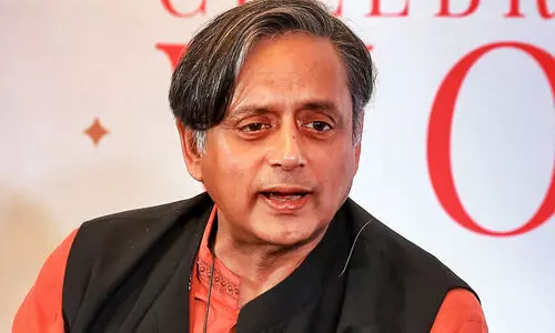 shashi tharoor