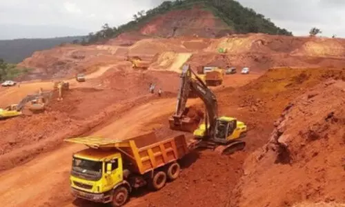 മണ്ണ് കടത്താൻ സുഗമ മാർഗം ഒരുക്കി ജിയോളജി വകുപ്പ്