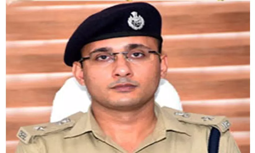 വീട്ടിലെ നായയെ കുളിപ്പിച്ചില്ല; പൊലീസുകാരനെ സസ്പെന്‍ഡ് ചെയ്ത് എസ്.പി, തിരിച്ചെടുത്ത് ഐ.ജി