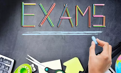 സ്‌കൂൾ സെമസ്റ്റർ സംവിധാനം പുനഃപരിശോധിക്കും