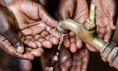 ​നെഞ്ചത്തടിക്കുന്ന ശിപാർശ:  വർഷ​ം തോറും വെള്ളക്കരം കൂട്ടണം