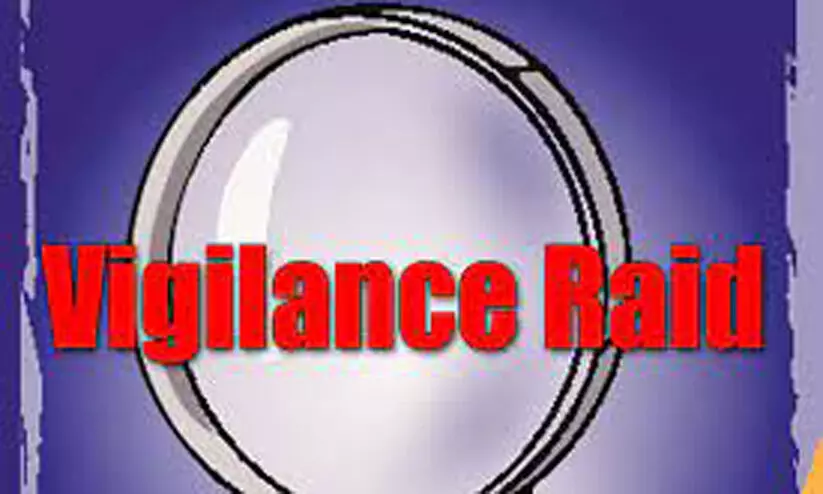 നഗരസഭകളിൽ പരിശോധന; ഫയലുകൾ പിടിച്ചെടുത്തു