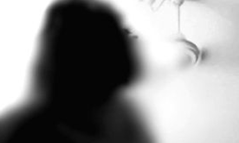 വിദ്യാർഥികളുടെ ചുംബന വിഡിയോ: എട്ടുപേർക്കെതിരെ പോക്സോ കേസ് വിദ്യാർഥികളുടെ ചുംബന വിഡിയോ: എട്ടുപേർക്കെതിരെ പോക്സോ കേസ്