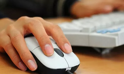 സി.ബി.എസ്.ഇ ഫലം വന്നപ്പോൾ പ്ലസ് വൺ പ്രവേശനത്തിന് പുതിയ നിയമക്കുരുക്ക് സി.ബി.എസ്.ഇ ഫലം വന്നപ്പോൾ പ്ലസ് വൺ പ്രവേശനത്തിന് പുതിയ നിയമക്കുരുക്ക്