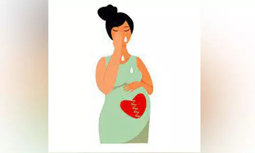 പൂ​ര്‍ണ ഗ​ര്‍ഭി​ണി​യെ കൊ​ണ്ട് ആ​ശു​പ​ത്രി​യി​ലെ ശു​ചി​മു​റി ക​ഴു​കി​ച്ച​താ​യി ആ​ക്ഷേ​പം