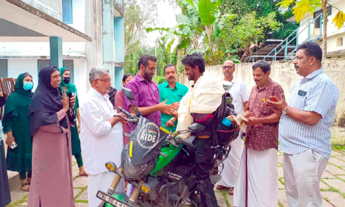 നോ മോർ ഓൾഡേജ് ഹോം സന്ദേശയാത്ര; 11,200 കിലോമീറ്റർ താണ്ടി മുബാറക് മടങ്ങിയെത്തി