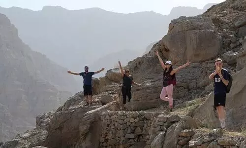 ന​വം​ബ​റി​ൽ വീ​ണ്ടു​മെ​ത്തു​ന്നു, സാ​ഹ​സി​ക ഹൈ​ക്കി​ങ്