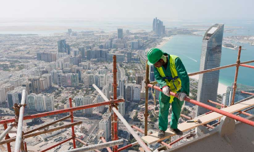 തൊഴിലാളികളുടെ ജീവൻ പ്രധാനം: ഉയരമുളള കെട്ടിടങ്ങളിൽ സുരക്ഷ നിർബന്ധം തൊഴിലാളികളുടെ ജീവൻ പ്രധാനം: ഉയരമുളള കെട്ടിടങ്ങളിൽ സുരക്ഷ നിർബന്ധം