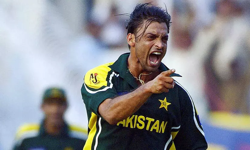 ഷുഐബ് അക്തറിന്റെ കഥ ഇനി വെള്ളിത്തിരയിൽ; റാവൽപിണ്ടി എക്സ്പ്രസിൽ വേഷമിടാൻ ബ്രെറ്റ് ലീയും