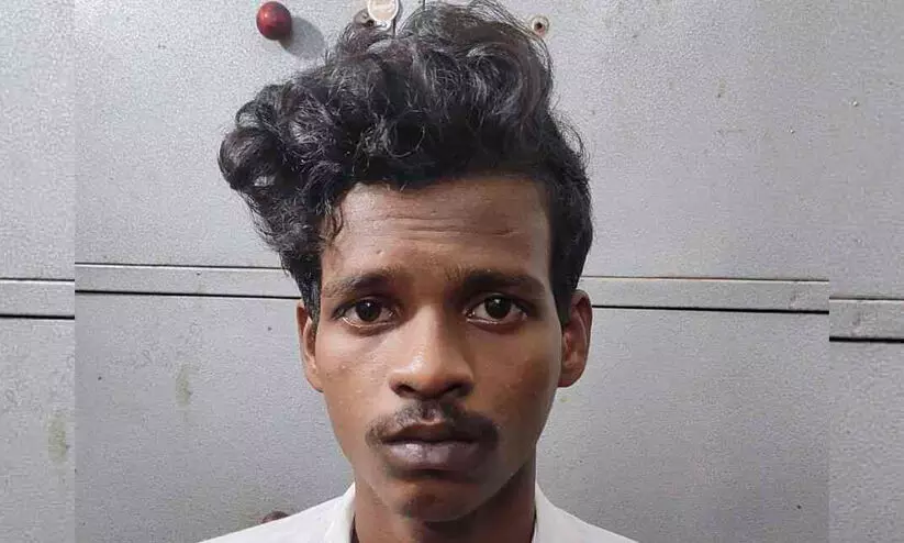 വിദ്യാർഥിനിയെ പീഡിപ്പിക്കാൻ ശ്രമിച്ച യുവാവ് അറസ്റ്റിൽ വിദ്യാർഥിനിയെ പീഡിപ്പിക്കാൻ ശ്രമിച്ച യുവാവ് അറസ്റ്റിൽ