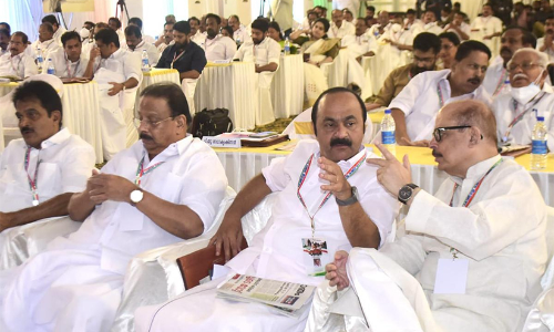 കോൺഗ്രസിന് ഇടത് ചിന്ത