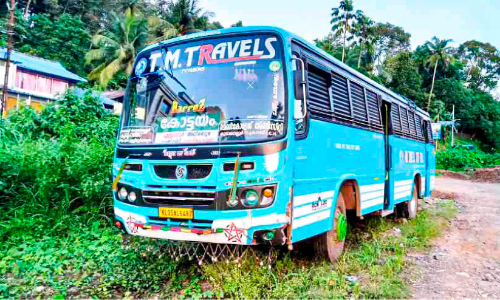 വിദ്യാര്‍ഥിനിയുടെ പാദത്തിൽ ബസിന്‍റെ ചക്രം കയറി