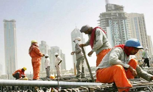 ജീവനക്കാരെ മറ്റിടങ്ങളിൽ ജോലി ചെയ്യാൻ അനുവദിച്ചാൽ കടുത്ത നടപടി