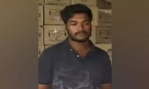 50 ലക്ഷത്തിന്‍റെ വിദേശമദ്യം പിടികൂടിയ സംഭവം;  പ്രതിയുടെ വീട്ടിൽ റെയ്​ഡ് നടത്തി