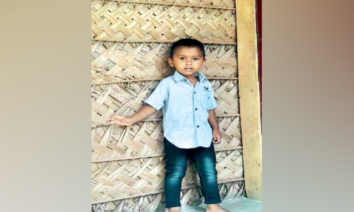 ഈ നാല് വയസ്സുകാരന്‍റെ വേദനയകറ്റാൻ സാന്ത്വനമേകാം