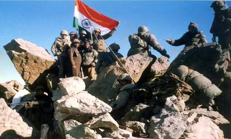 കാർഗിൽ വിജയ ദിനം: യുദ്ധ പോരാളികളെ അനുസ്മരിച്ച് രാഷ്ട്രം